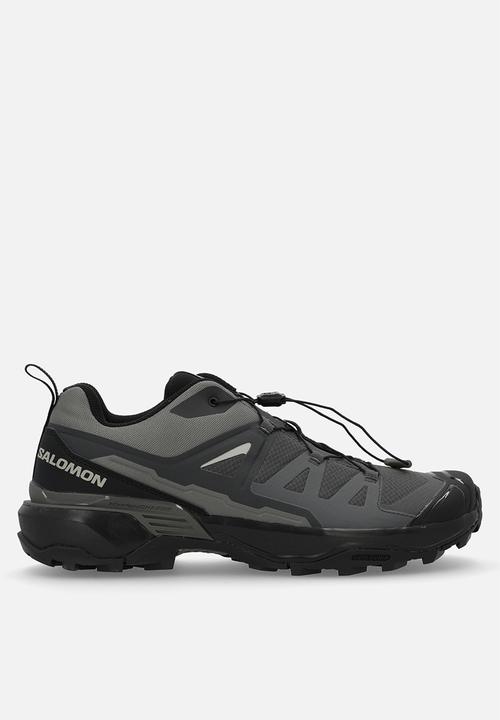 dark grey salomon hiking shoes