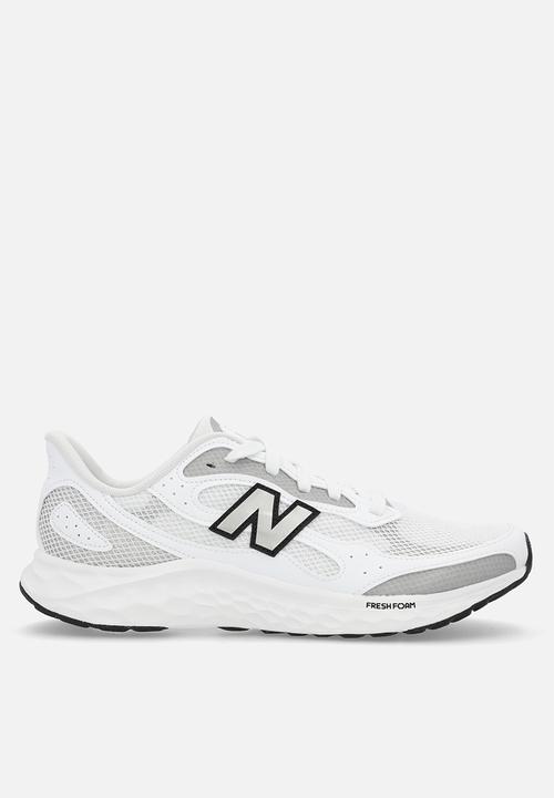 white mesh new balance running shoes